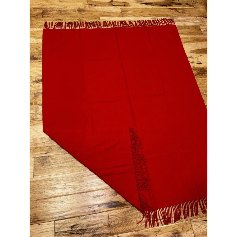 NWOT‎ Williams Sonoma Cashmere Throw Fringe Red 50